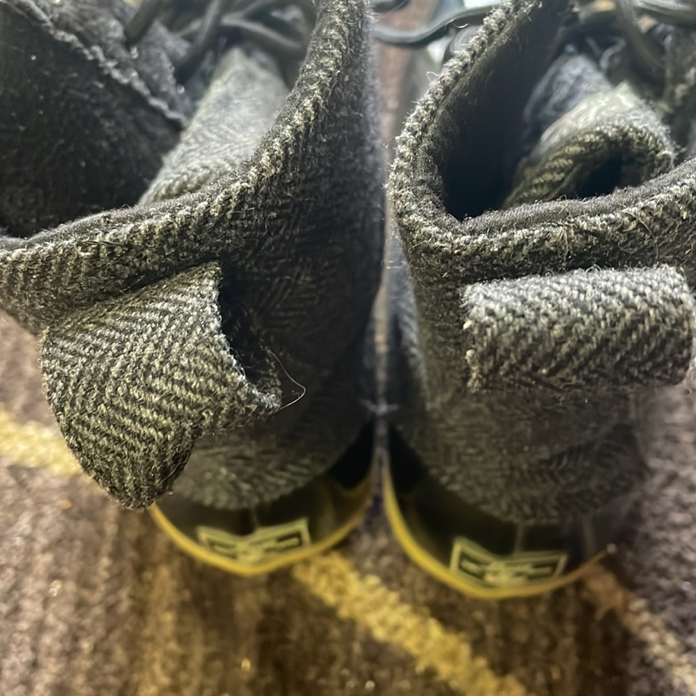 Used - Picture 7 of 8